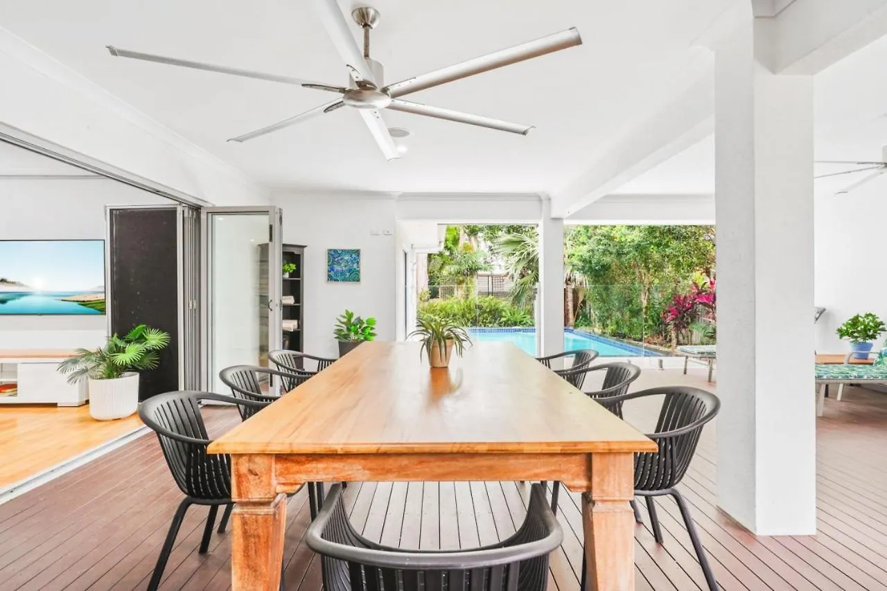 Holiday home Tranquil Waters Blue Lagoon Retreat Trinity Beach